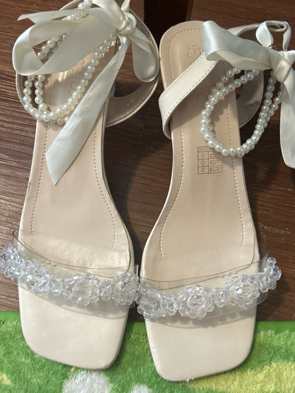 Elegant Pearl and Crystal Ivory Women's Sandals